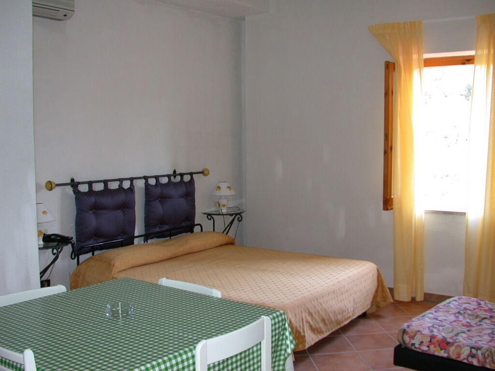 Residence Hotel Eden パリヌロ エクステリア 写真