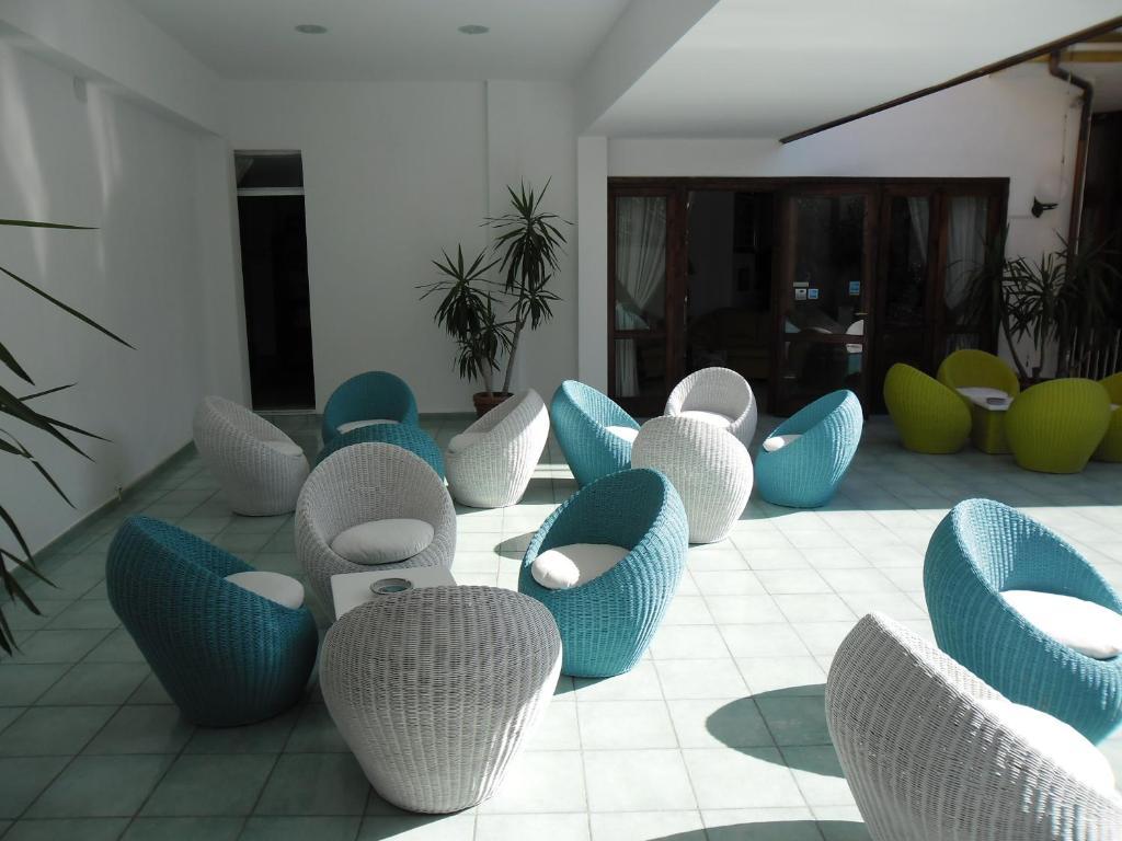 Residence Hotel Eden パリヌロ エクステリア 写真