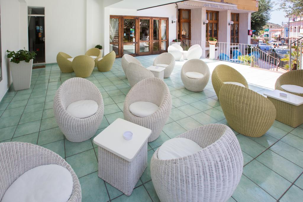 Residence Hotel Eden パリヌロ エクステリア 写真